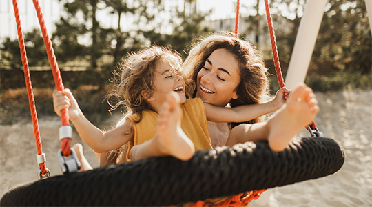 park swing photo